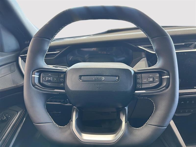 jeep Cherokee 2026 - 17