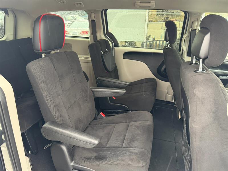 dodge Grand Caravan 2012 - 12