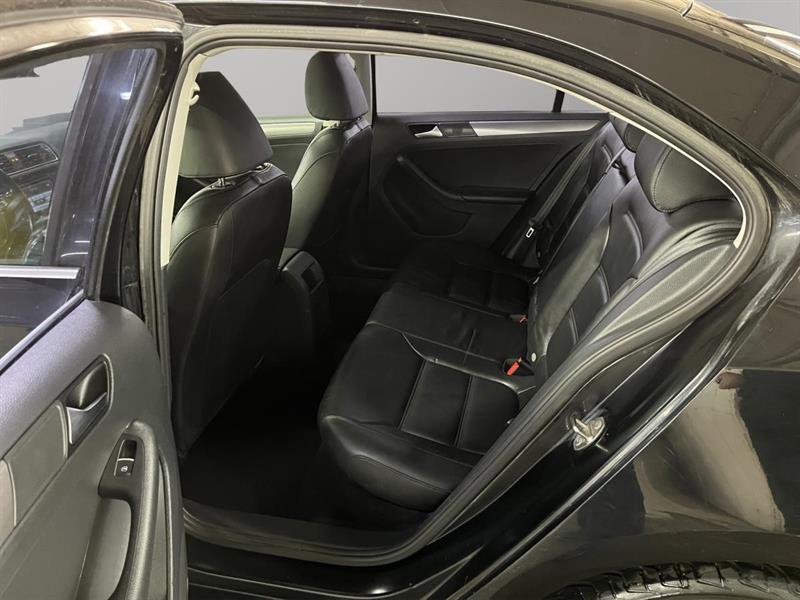 volkswagen Jetta 2015 - 17