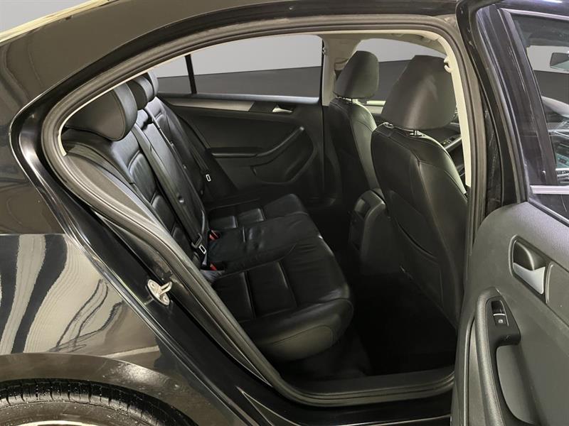 volkswagen Jetta 2015 - 19