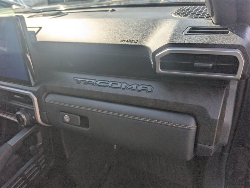 toyota Tacoma 2024 - 11