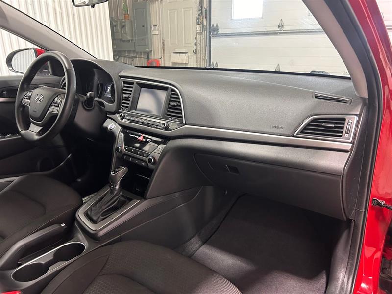hyundai Elantra 2017 - 21
