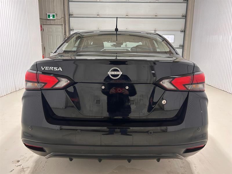 nissan Versa 2023 - 7