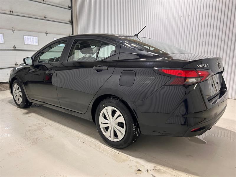 nissan Versa 2023 - 8