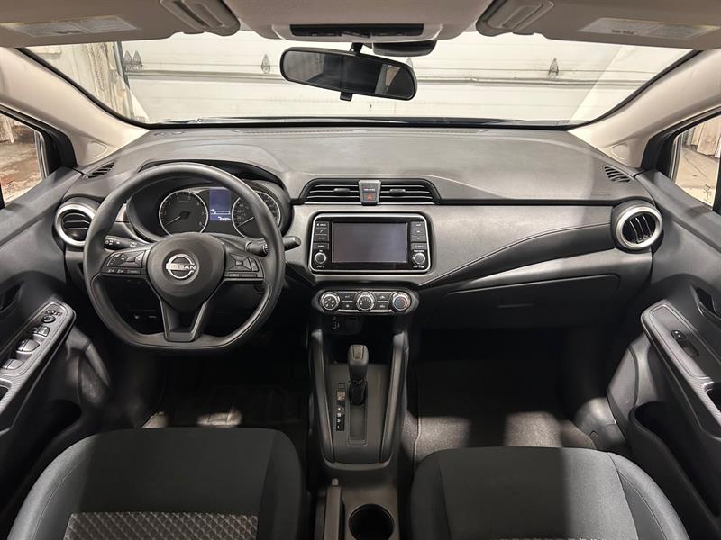 nissan Versa 2023 - 13