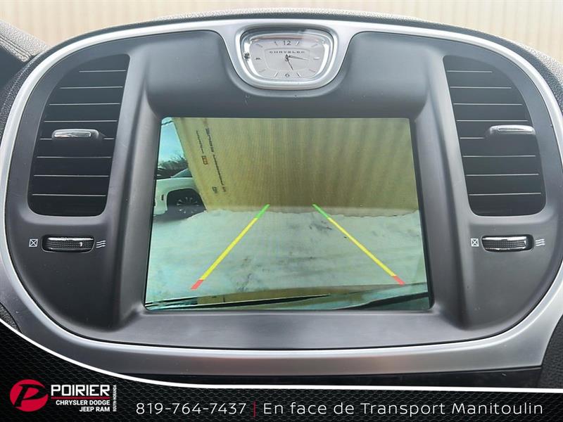 chrysler 300 2018 - 15