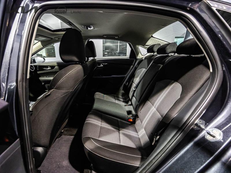 2023 Kia Forte - Image 17