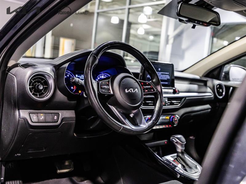 2023 Kia Forte - Image 24