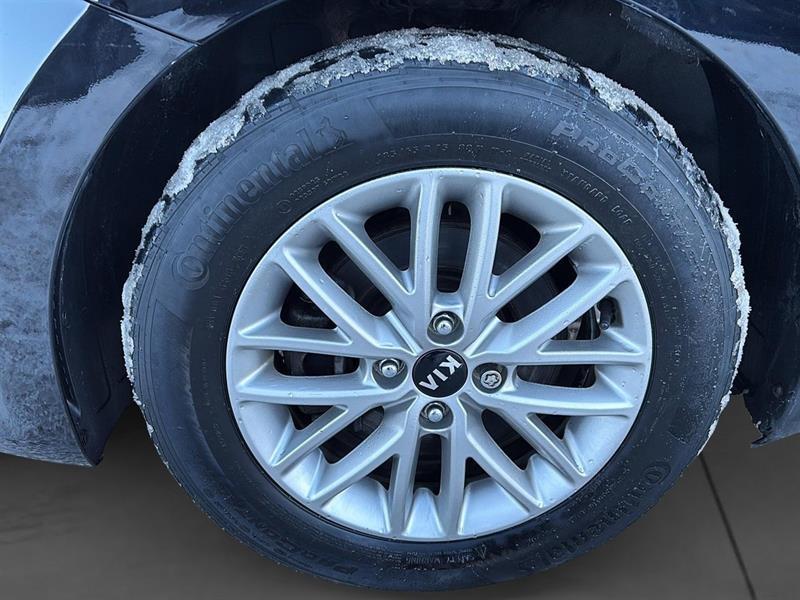 2020 Kia Rio - Image 8