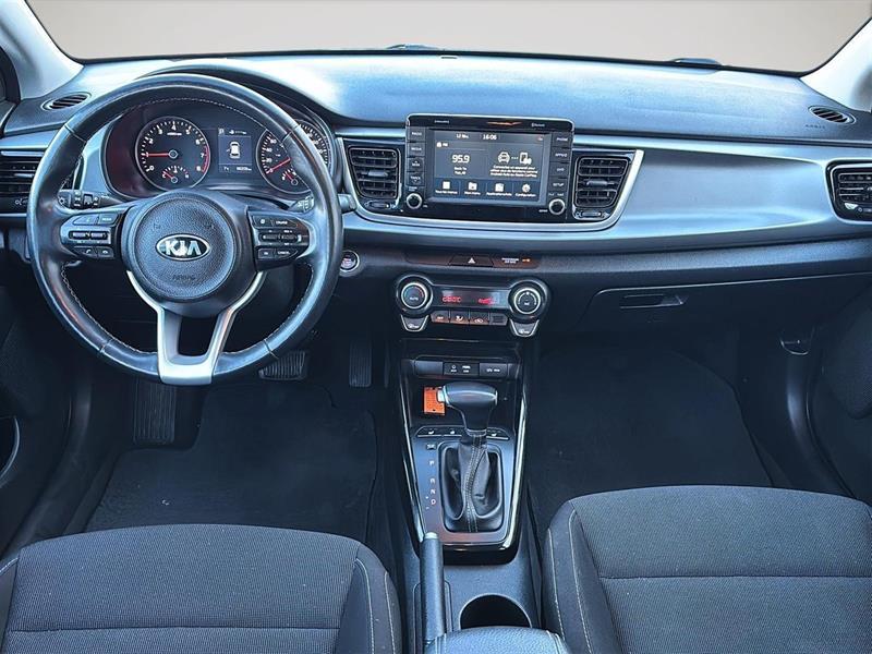 2020 Kia Rio - Image 11