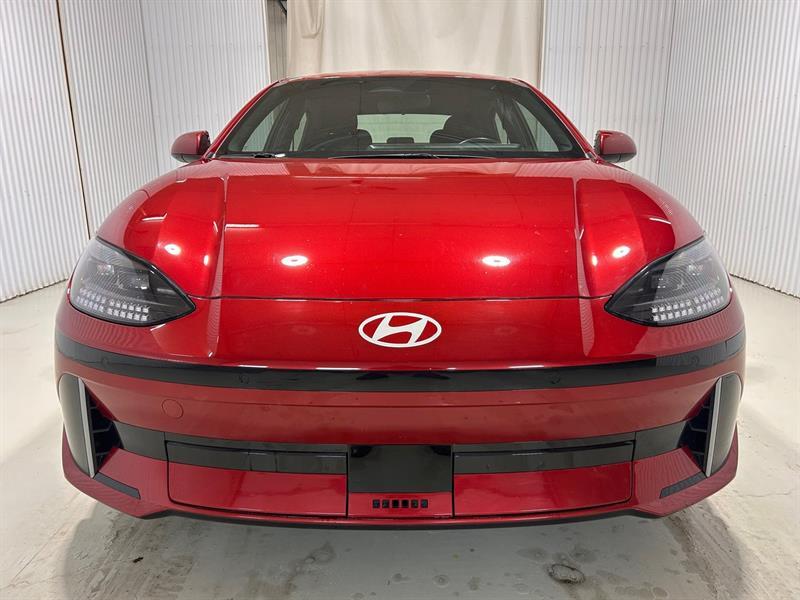 2024 Hyundai Ioniq - Image 3