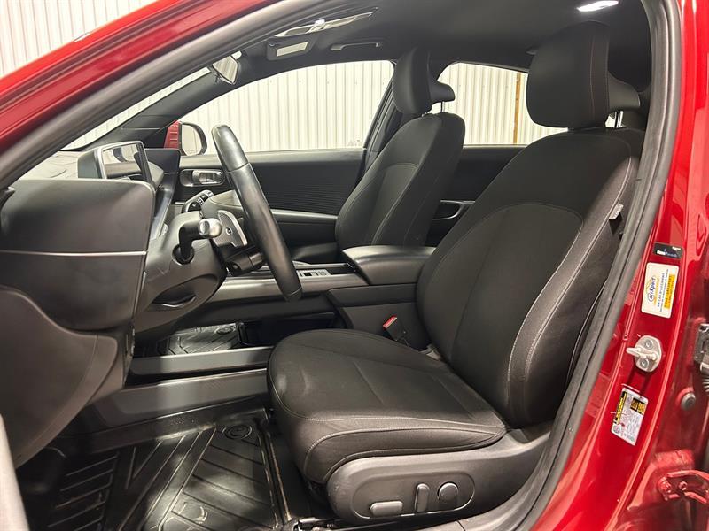 2024 Hyundai Ioniq - Image 13