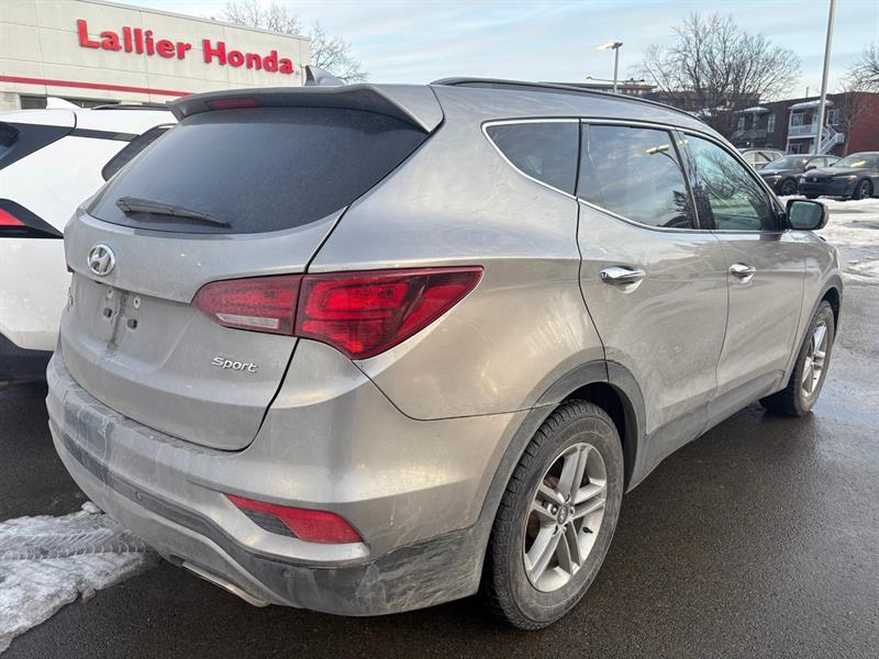 2017 Hyundai Santa Fe - Image 3