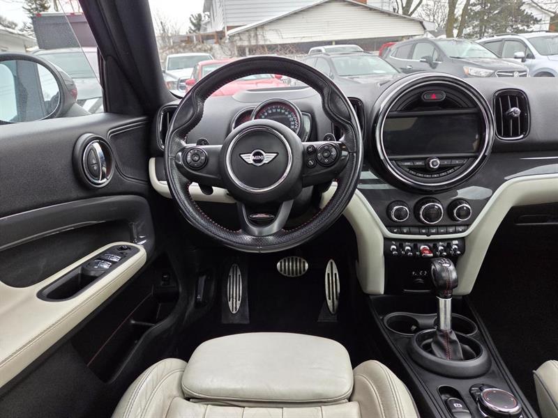 2018 Mini Countryman - Image 14