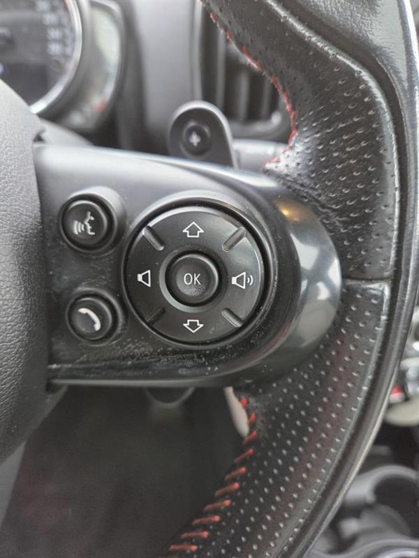 2018 Mini Countryman - Image 19