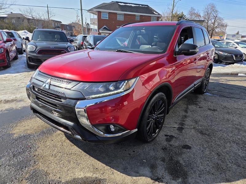 2020 Mitsubishi Outlander - Image 3