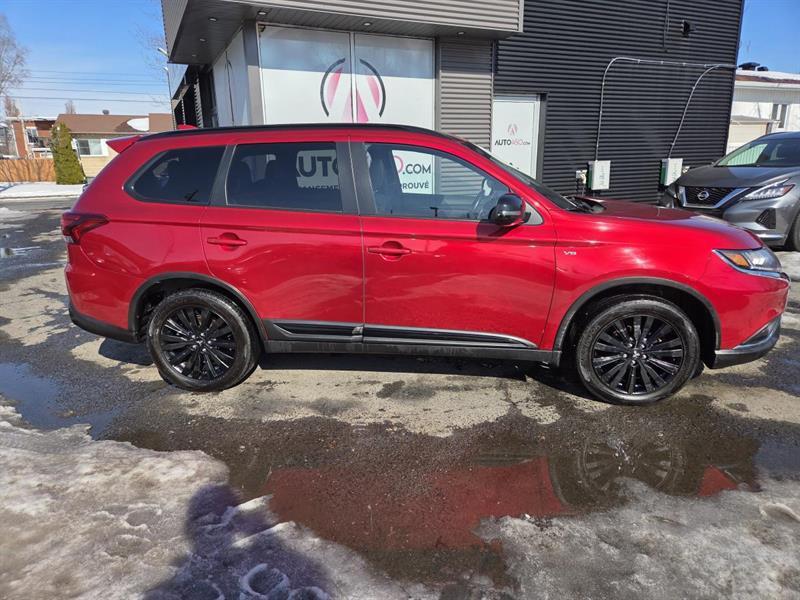 2020 Mitsubishi Outlander - Image 9