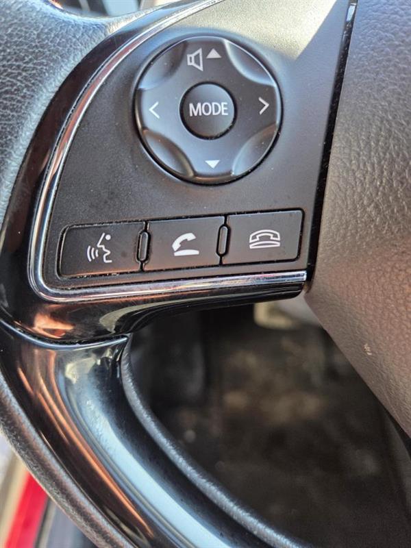 2020 Mitsubishi Outlander - Image 19