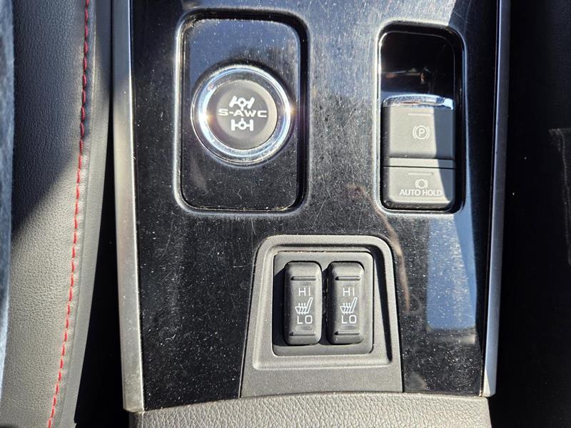 2020 Mitsubishi Outlander - Image 21