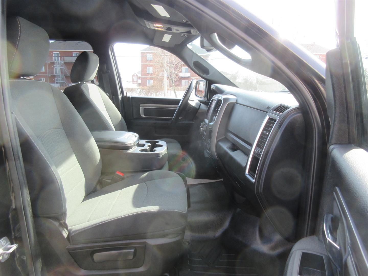 ram 1500 Classic 2022 - 23