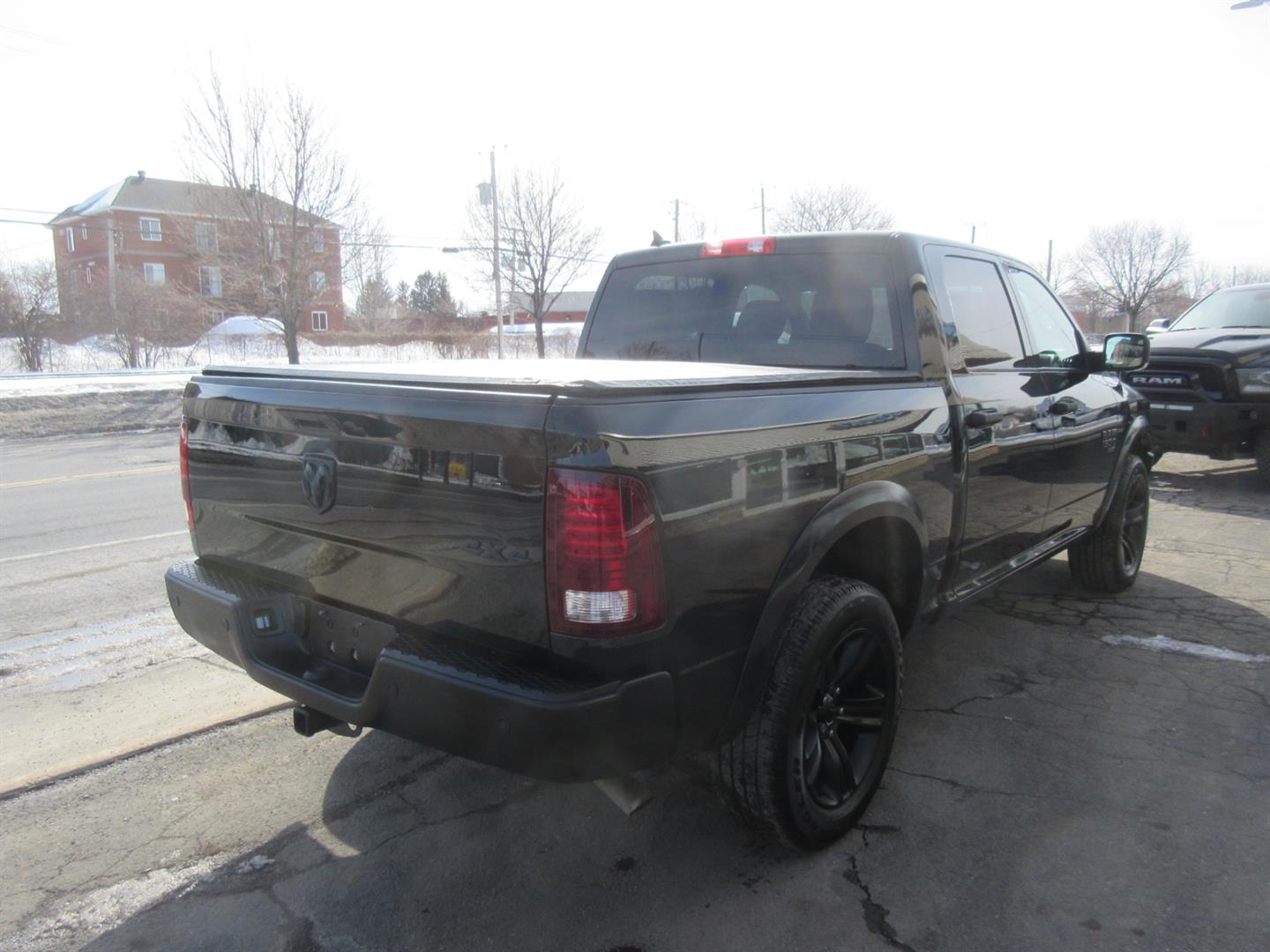 ram 1500 Classic 2022 - 11