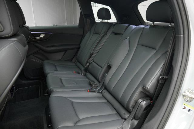 audi Q7 2025 - 28