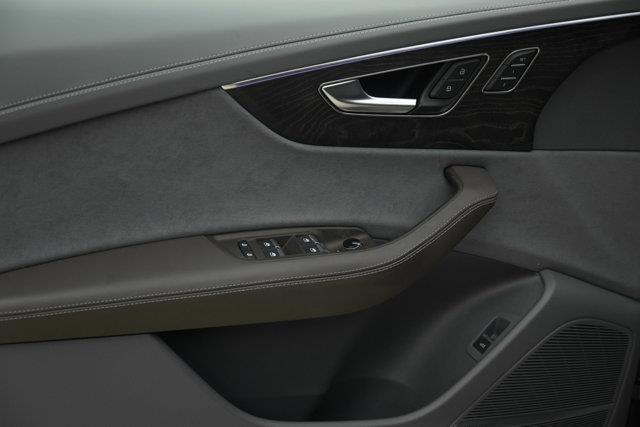 audi Q8 2025 - 13