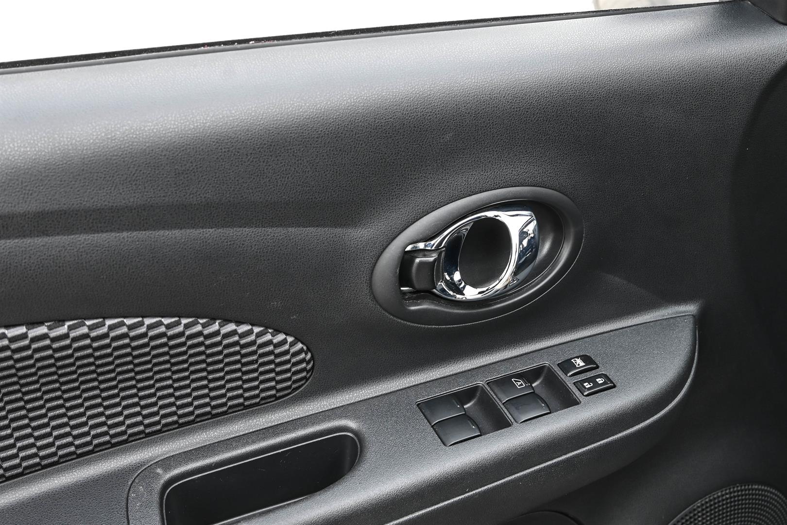 nissan Micra 2018 - 12