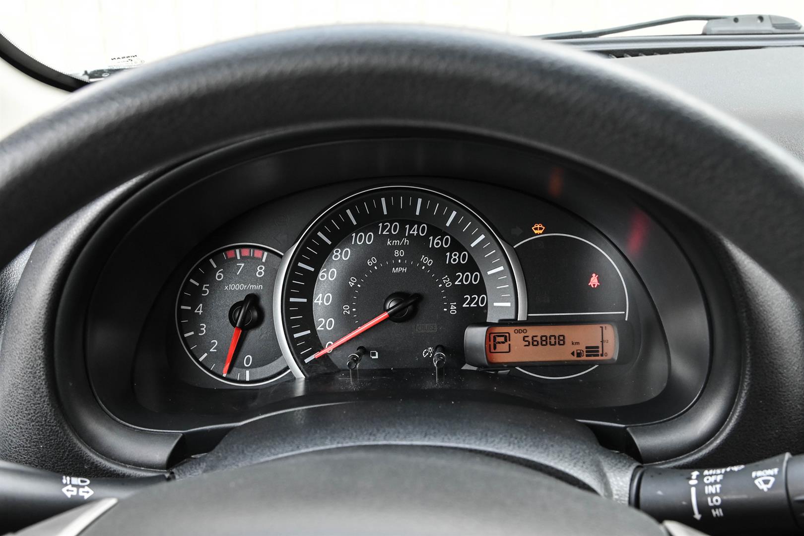 nissan Micra 2018 - 16