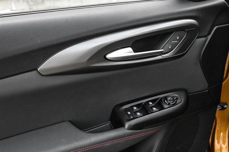 2024 Dodge Hornet - Image 12