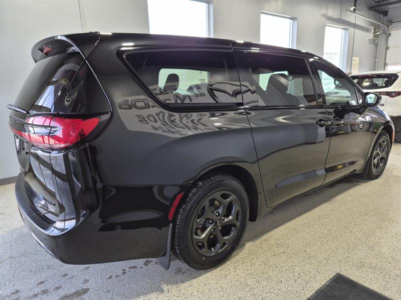chrysler Pacifica 2023 - 7