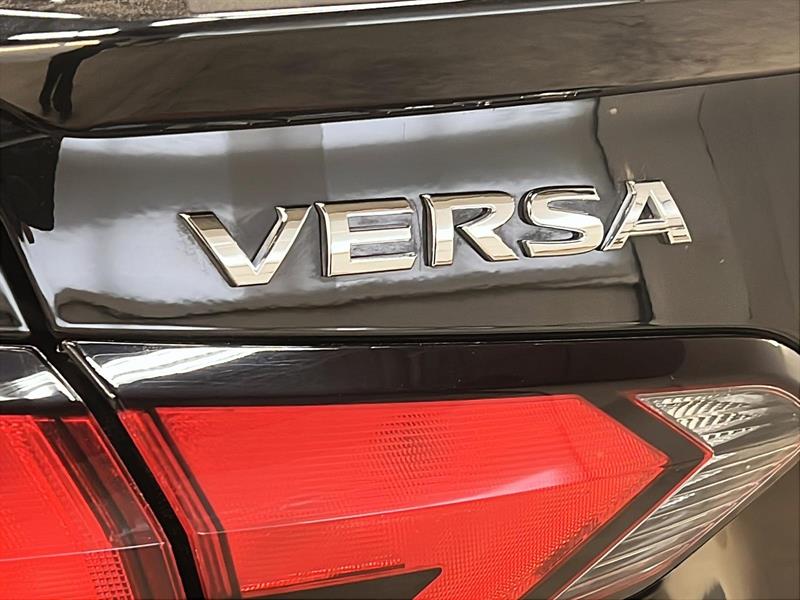 nissan Versa 2021 - 22
