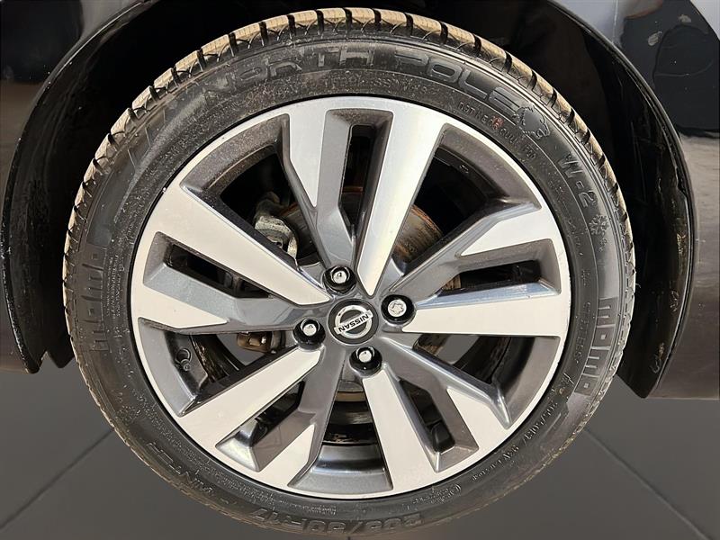 nissan Versa 2021 - 24