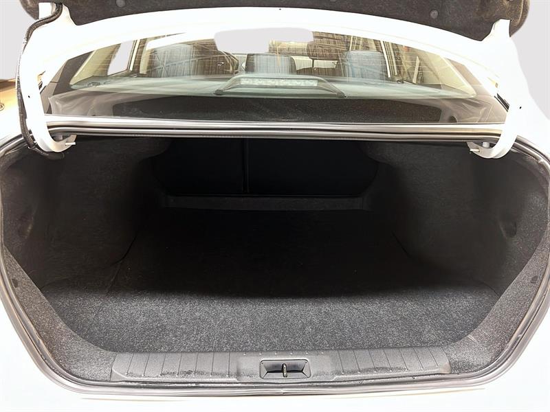 nissan Sentra 2024 - 12