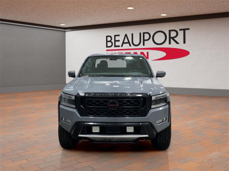 nissan Frontier 2022 - 3