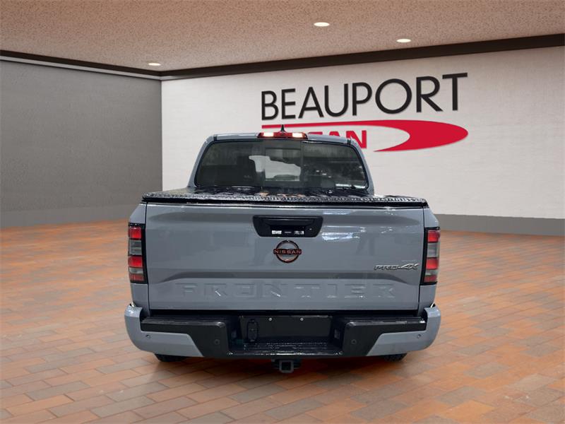 nissan Frontier 2022 - 4