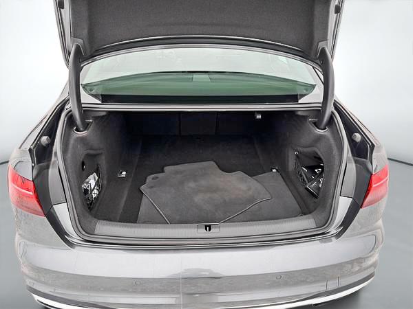 audi berline A4 2023 - 29