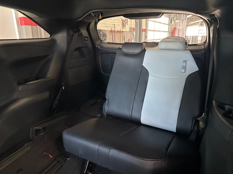 toyota Sienna 2025 - 13