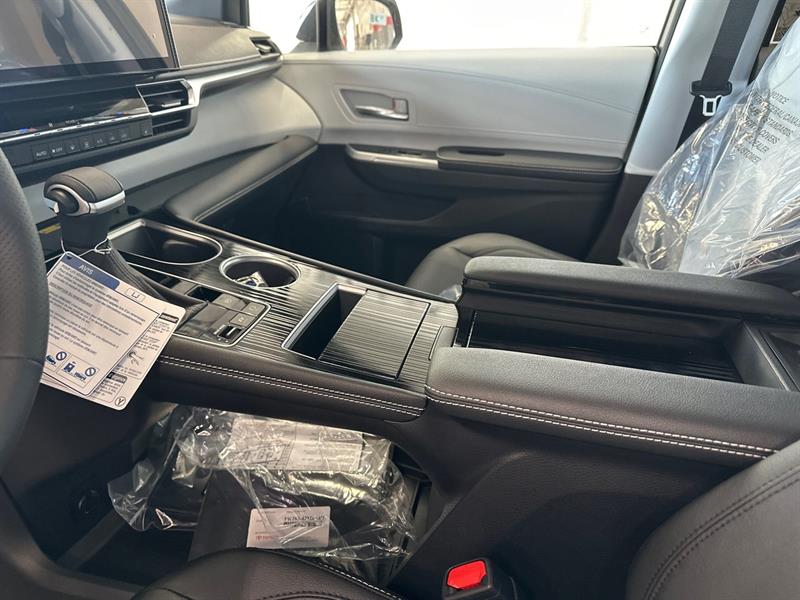toyota Sienna 2025 - 19