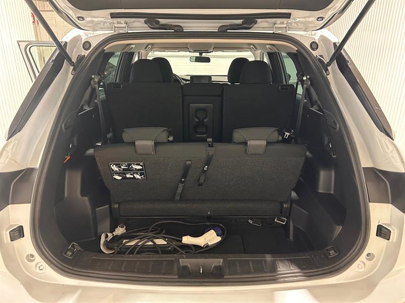 mitsubishi Outlander PHEV 2023 - 16