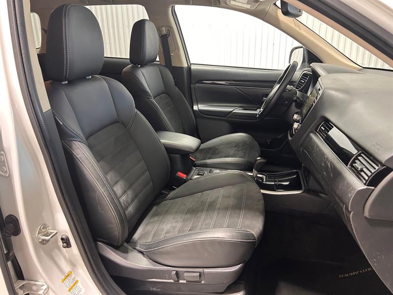 mitsubishi Outlander 2020 - 21
