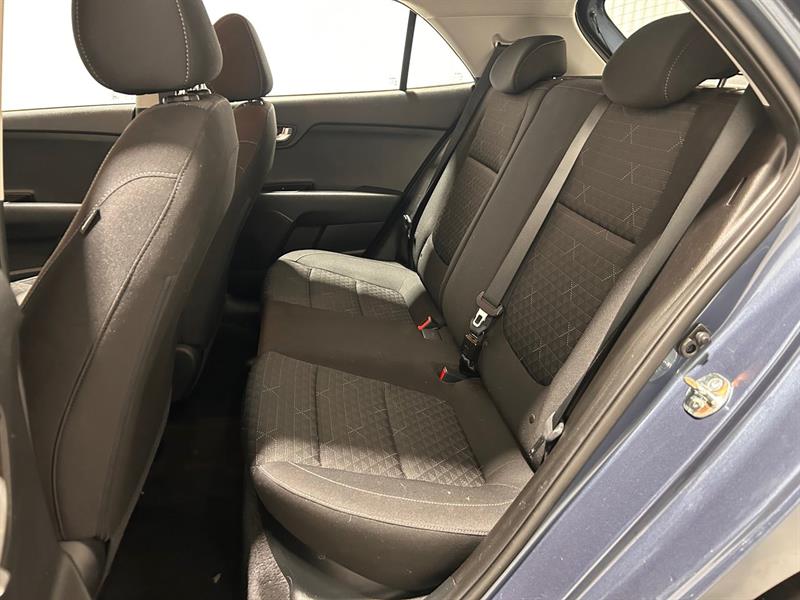 kia Rio 5-door 2023 - 16