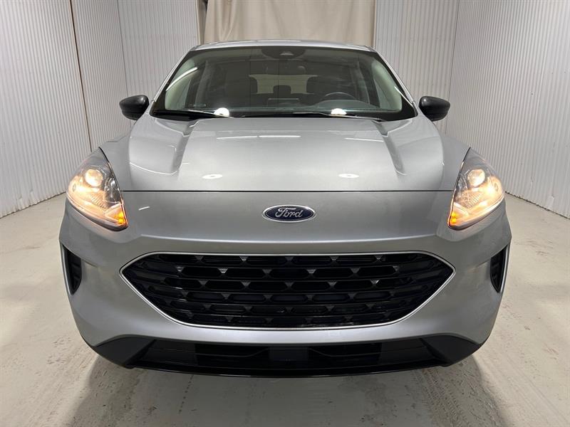 ford Escape 2022 - 3