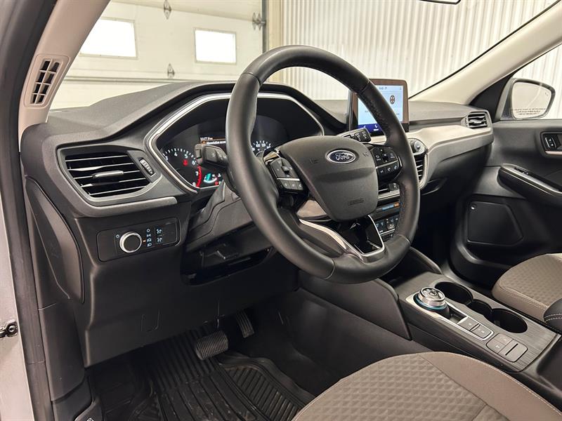 ford Escape 2022 - 14
