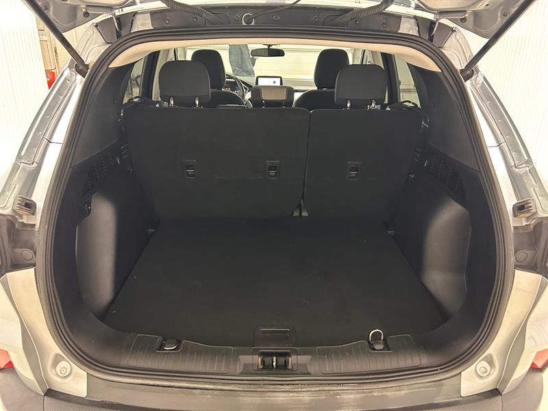 ford Escape 2022 - 17