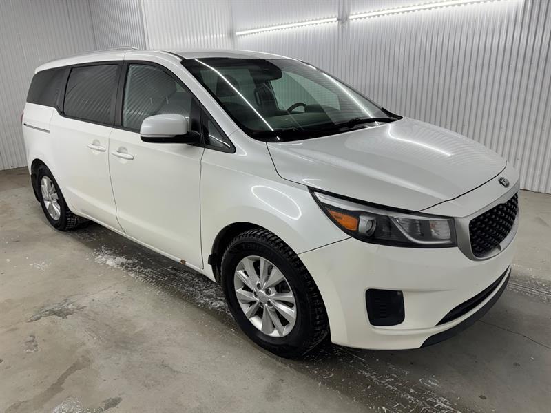 kia Sedona 2017 - 5