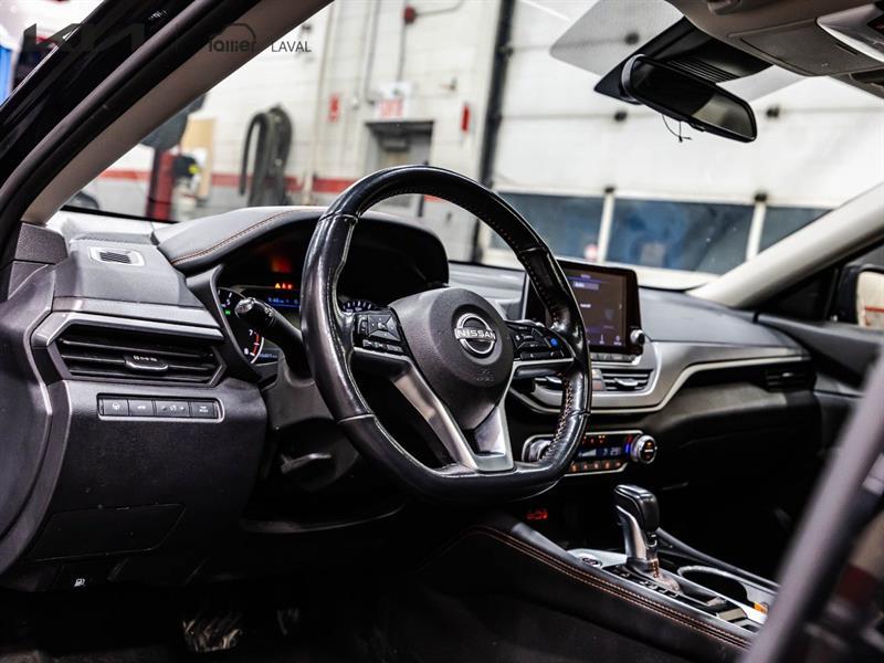 2023 Nissan Altima - Image 21