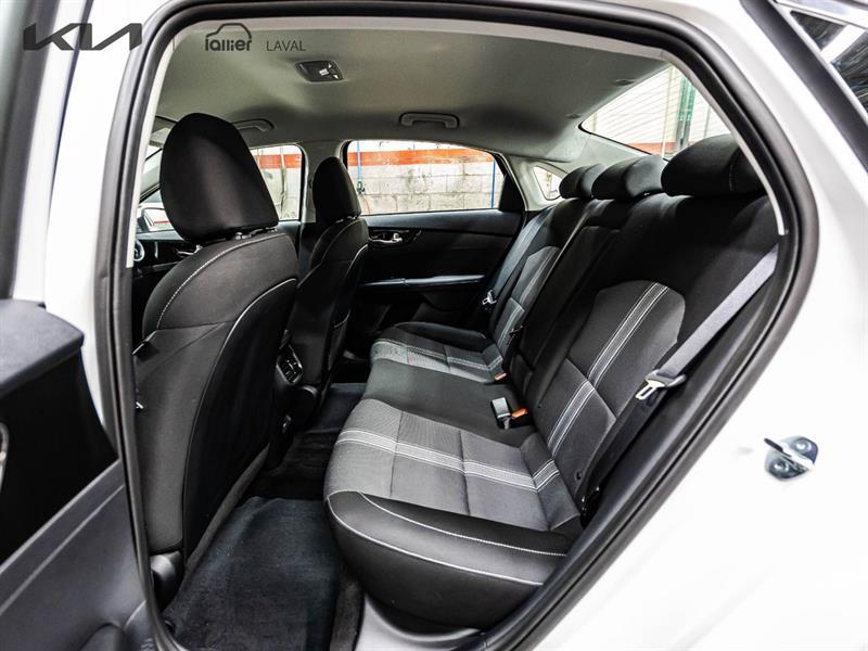 2024 Kia Forte - Image 13