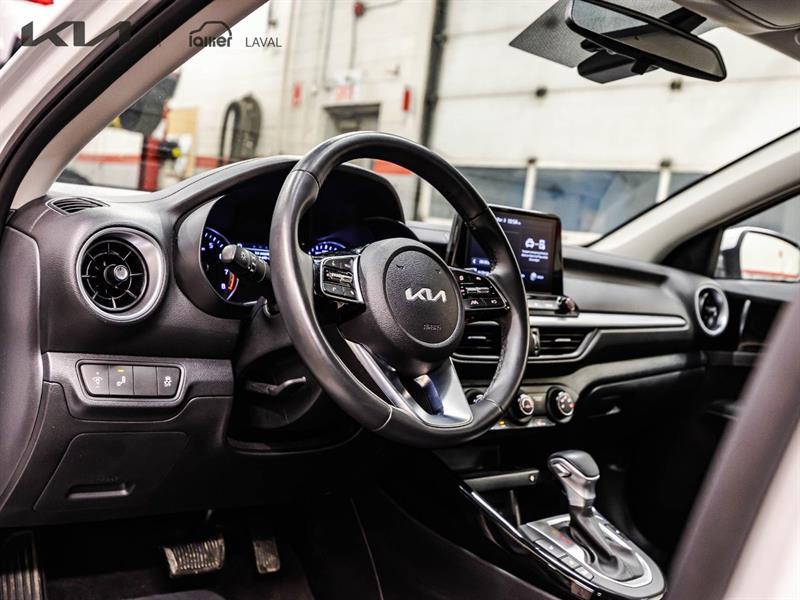 2024 Kia Forte - Image 19