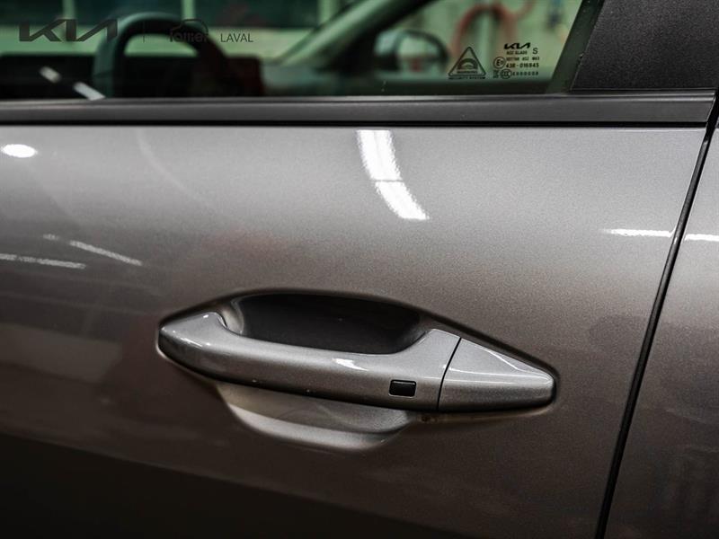 2025 Kia K4 - Image 11